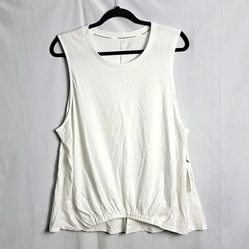 NWT.. CALVIN KLEIN PERFORMANCE.. white tank top.. athletic.. work out..